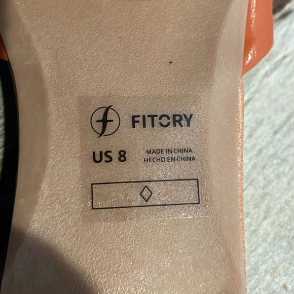 NewFITORY Women's Flat Sandals Fashion Slides With Soft Leather Slippers  Size 8 - Picture 4 of 4